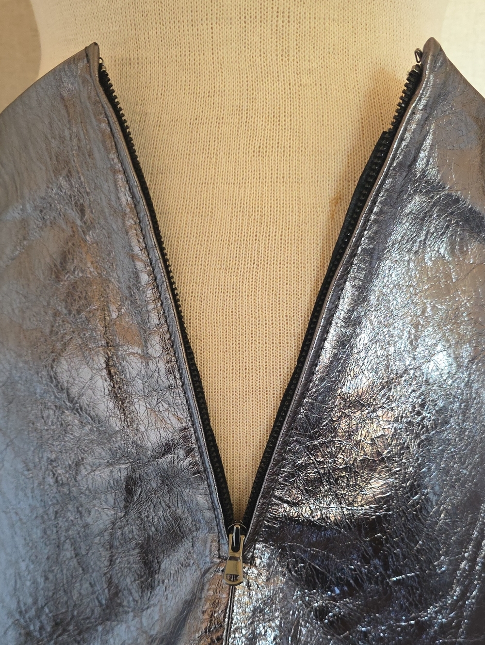 Renggli Gunmetal Foil Leather Skirt - Picture 7 of 9